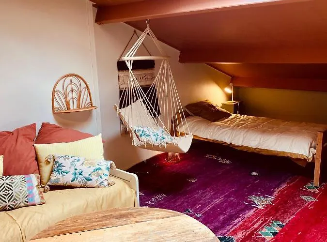 Maison De A 100m De La Semesterbostad