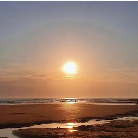 Vakantiehuis Maison De A 100m De La *