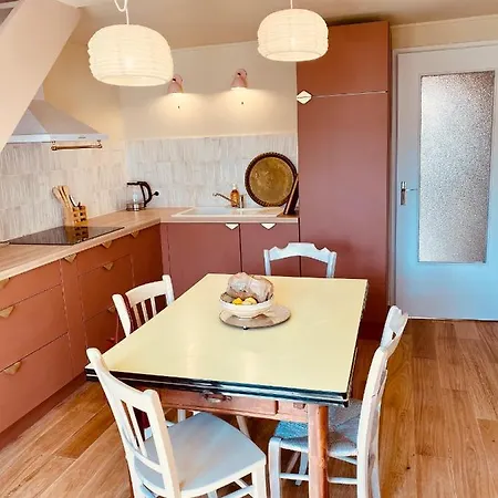 Maison Cosy En Avec Piscine 100m De La Talmont-Saint-Hilaire