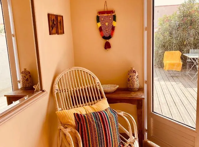 Maison De A 100m De La